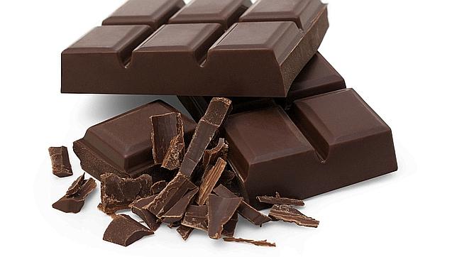 dark chocolate for lowering cholesterol