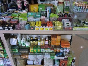 home-remedies-on-shelf home-remedies-on-shelf